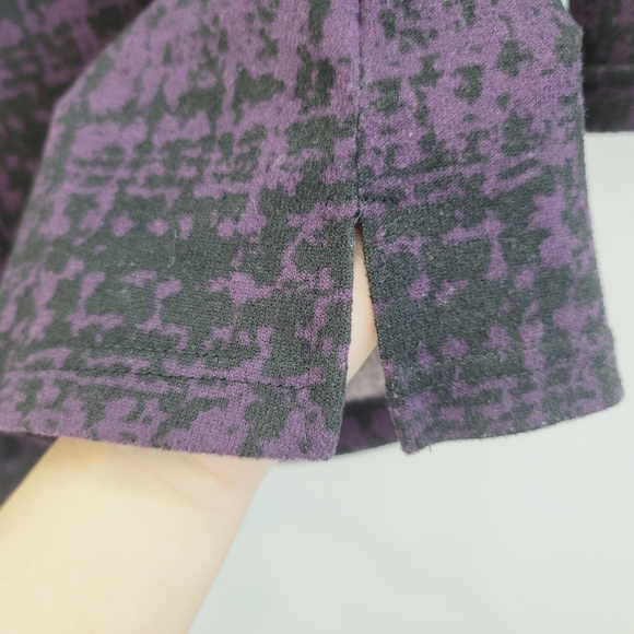 💕 Croft & Barrow Purple & Black Scoop Neck Blouse Top Women's Size XSP - Picture 3 of 8